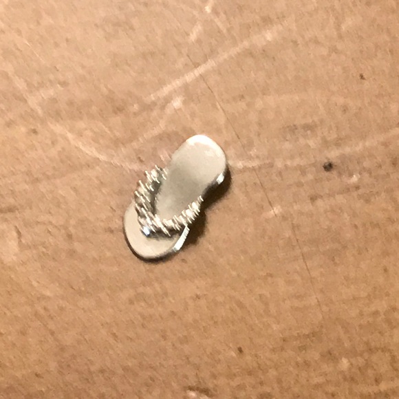 Jewelry - Vintage 14k white gold/diamond flip flop